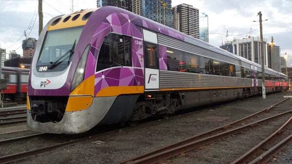 Guardian Keeping Vline on the Rails